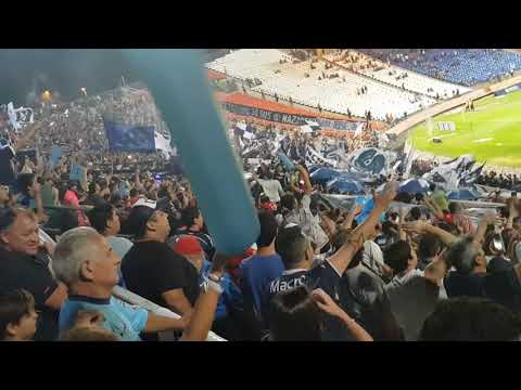 "CSIR - Independiente Rivadavia vs HLH. Himno Argentino. La banda leprosa ya llego. 12-01-18" Barra: Los Caudillos del Parque &bull; Club: Independiente Rivadavia