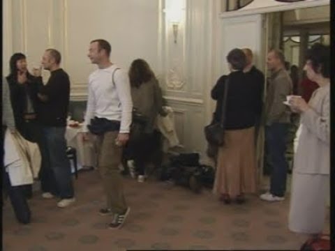 Rocha shines at London Fashion Week.