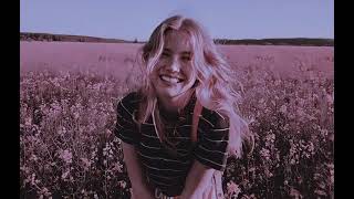 İkiye On Kala - İyi ve Güzel Kadınlar Hep Ağlar (sözleri)