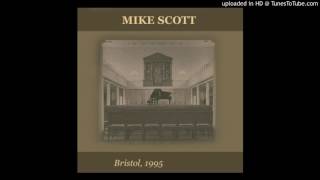 Mike Scott_ Preparing To Fly_Bristol 1995