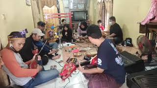 Download lagu Kambang Goyang mp3