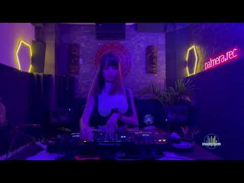 Studio Session AYLYN