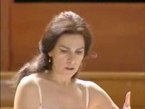 Angela Gheorghiu - Sola perduta abbandonata (Manon Lescaut)