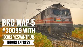 preview picture of video '19302 Yesvantpur - Indore Express with BRC WAP-5 #30099 at near New Amravati station'