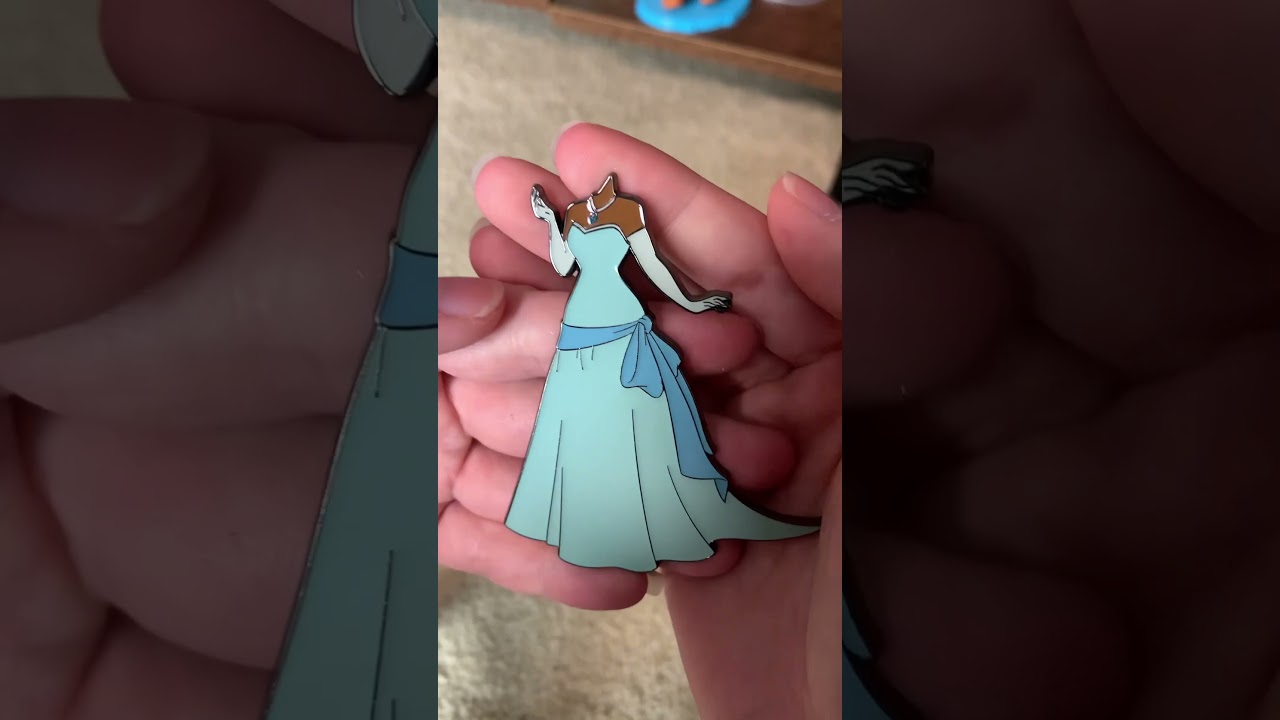 Disney princess magnetic paper doll pins?! So cool! Tiana’s wardrobe in pin form