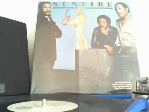 Sunfire - Keep Rockin My Love (1982 - WB Records)