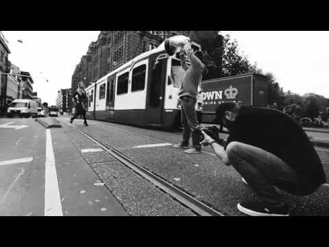 Behind the scene in Central Amsterdam with photographer Ronald Koster