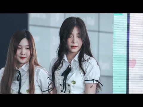 230305 - Alice PEACH YOU 🤍 - U! / I Peach U / ;POP - CosCosSuki Fancam