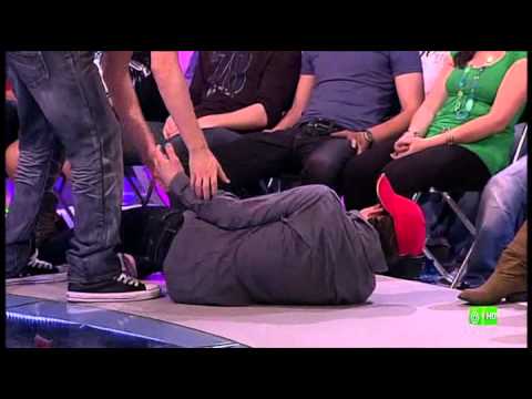 SLQH: Cagadón de David Guapo con una persona del público