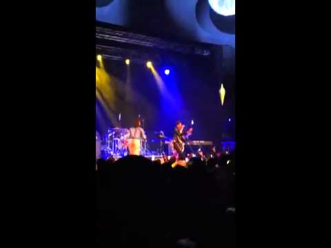 Floetry Reunites In London