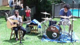 Modern Life - Regurgitator (Acoustic Cover)