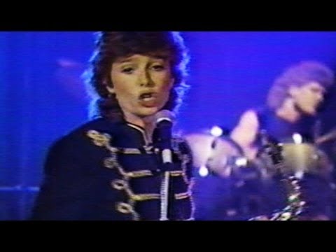 Lyrics for Night Shift by Quarterflash - Songfacts