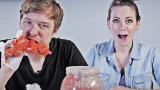 People Try Weird American Food That Shouldn’t Exist