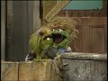 Sesame Street Show 2596 Everything In The Wrong Place Ball 1989