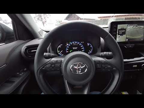Toyota Yaris Cross 2021 - automatisch einparken, uiiii