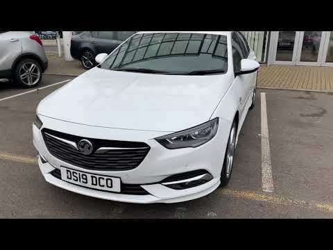VAUXHALL INSIGNIA 1.5T SRi VX LINE (NAV ) 5 DOOR