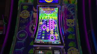 Cash Burst Slot - Big Win Bonus!! #bigwin #slotmachine #casino #gamble #massivewin