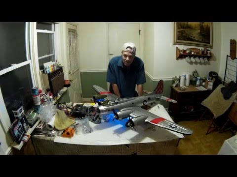 Freewing B-17 Flying Fortress 1600mm Bomber, Un-Boxing/Complete Speed Build/Review