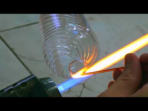 download lagu mp3 mp4 Venetian Glass Wine Glasses, download lagu Venetian Glass Wine Glasses gratis, unduh video klip Venetian Glass Wine Glasses