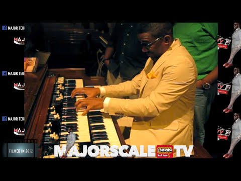 A Quick Shout Bump From BUTCH WOODIE - 2012