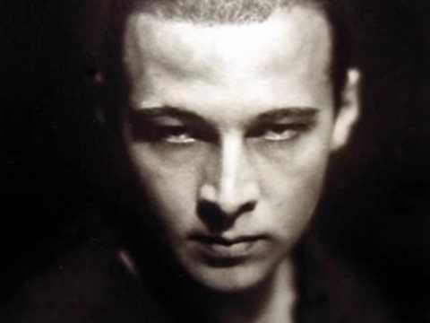 Earl Burtnett plays for Rudolph Valentino - I'm A Dreamer, 1929