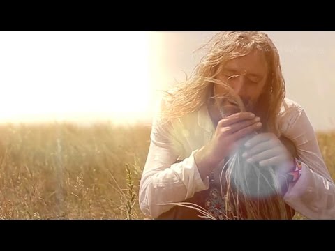 Istvan Sky & Pablo Arellano - Moonspirit - Magic Singing from heart