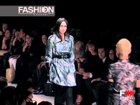 Fashion Show "Burberry" Autumn Winter 2007 2008 Pret a Porter Milan 4 of 4 by Fashion Channel