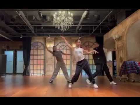 Kim jennie Danca cover.