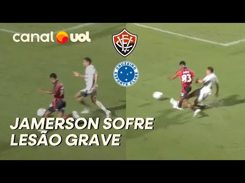 JAMERSON, FROM VITÓRIA, IS INJURED AFTER A HARD FOUL BY EDUARDO, FROM CRUZEIRO; SEE STRONG IMAGES