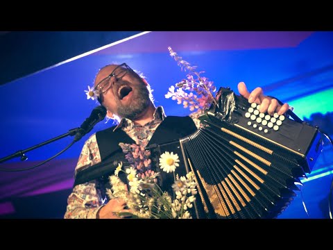 Antti Paalanen - Taivas on sininen ja valkoinen (The Sky is Blue and White)