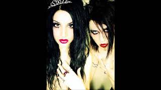 Helalyn Flowers — White Me in Black Me Out   Club Mix