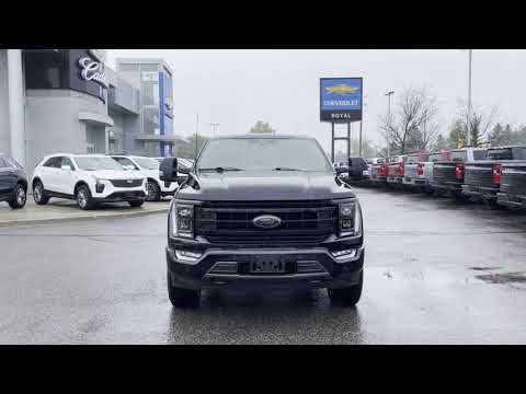 2023 Ford F-150 LARIAT 4WD SuperCrew 5.5' Box in Black for sale at Royal Chevrolet in Orangeville, ON