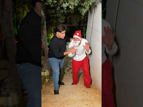 جوزي كمش الحرامي وفكرو بابا نويل:🤣