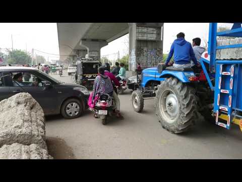 2017.03.10 The Xroads @ Grand Trunk Rd & 100 Feet Rd, Amritsar, Punjab, India - 02