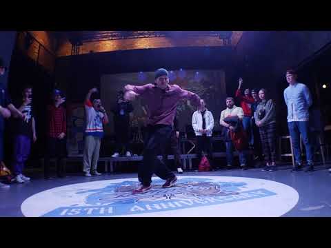 Teamka-2018 | judges breaking Mongol & Lim