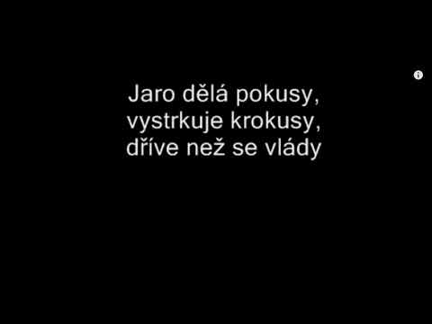 Uhlíř Svěrák- jaro dělá pokusy