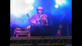 preview picture of video 'Amir Sater em Cambuci - RJ - Parte 07 (Show Completo)'