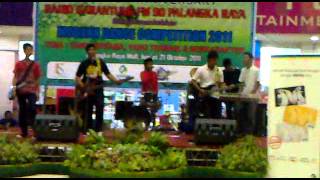 Download lagu The fighter -  Oms Curhat mp3