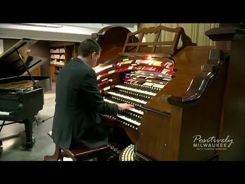 World's largest theater organ is being restored in Franklin