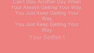 Asia Cruise - Selfish Lyrics