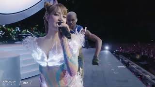 Download lagu LISA 's 'Moonlit Floor (Kiss Me)' performance at Coachella #lisa #performance mp3