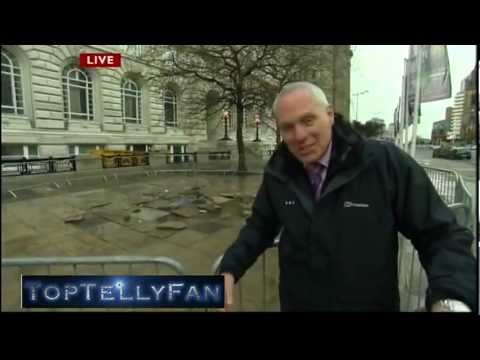 Liverpool's Titanic Girl - Sea Odyssey Giant Spectacular & Andy Gill gets drenched (NWT, 19.4.12)