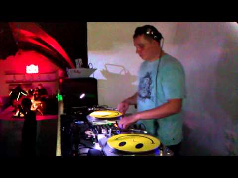 Tallinn meets Riga, DJ Whirl live