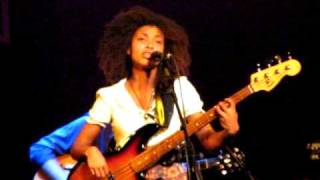 Esperanza Spalding - I Know You Know