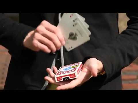 Saturn Magic -Decon Red (Gimmick and Online Instructions) by Danny Weiser - Trick