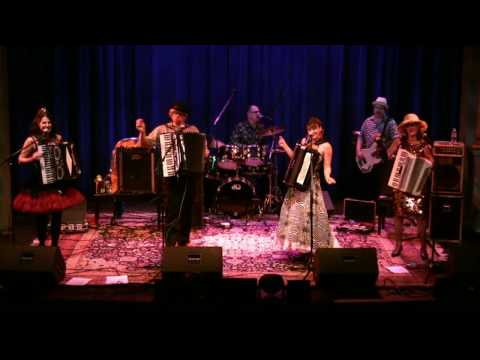 Those Darn Accordions-The Story Of Lawrence Welk