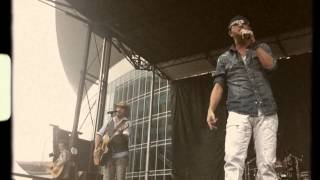 LoCash Cowboys Live at CMA Fest 2013 - &#39;Best Seat in the House&#39;