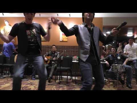 Jeff talking, Austin Irby, Cote Deonath, “What’d I Say?” - video by Susan Quinn Sand