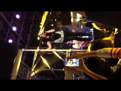 Park wan gyu - Lonely night at Lafesta main stage(lisan).mov