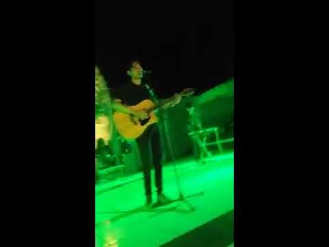 Perfect (Ed Sheeran) by Reza Darmawangsa (Live) at Argobudaya UNS